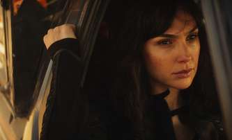 Heart of Stone: Gal Gadot jako špionka v akčním thrilleru – první upoutávka | Fandíme filmu