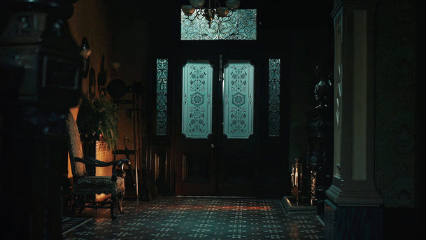 Kabinet kuriozit Guillerma Del Tora – Nový trailer představil hororový bonbonek | Fandíme serialům