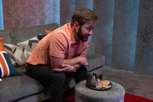 Láska je slepá: Netflix upoutávkou láká na 3. řadu | Fandíme serialům