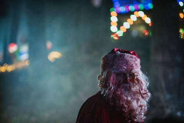 Christmas Bloody Christmas: Terminátor Santa Claus nás zabije úplně všechny | Fandíme filmu