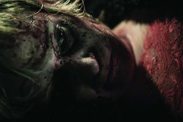 Megalomaniac: Pusťte si trailer brutálního hororu zbroceného krví | Fandíme filmu