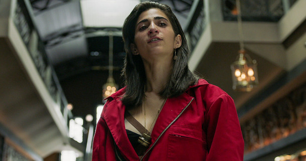 Ulterior: Alba „Nairobi“ Flores z Papírového domu v nové sci-fi míří do „Matrixu“ | Fandíme serialům