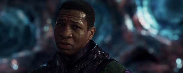 Jonathan Majors byl shledán vinným z násilného útoku, Marvel jej okamžitě vyhodil | Fandíme filmu