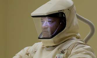 The Astronaut: S hrdinkou nové sci-fi se na Zemi vrátilo cosi cizího | Fandíme filmu