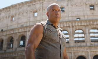 Vin Diesel prosí o premiéru dalšího Rychle a zběsile | Fandíme filmu