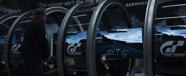 Gran Turismo: Teaser poodhaluje závodní film | Fandíme filmu