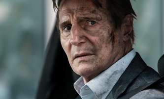 Retribution: Liam Neeson musí řídit nebo vybuchne – dva trailery | Fandíme filmu