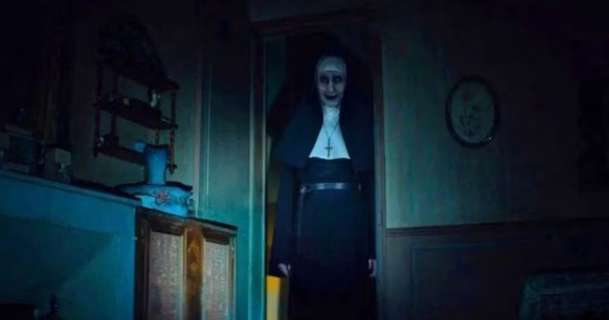 Sestra II: Trailer plný nemrtvých jeptišek představil hororové pokračování | Fandíme filmu