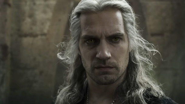 Zaklínač: Nový trailer pro příští epizody je nabitý akcí a triky | Fandíme serialům