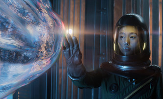 Worldbreaker: V nové sci-fi se realita roztrhla a na svět proudí monstra | Fandíme filmu