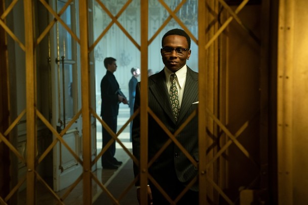 The Continental: Seriál ze světa Johna Wicka ukázal trailer plný akce | Fandíme serialům
