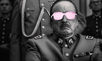 Hrabě: Černá komedie vykresluje diktátora Pinocheta jako Upíra | Fandíme filmu