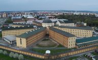 Nejdrsnější věznice světa: Dokumentární Netflix série zavítala i do Česka | Fandíme filmu