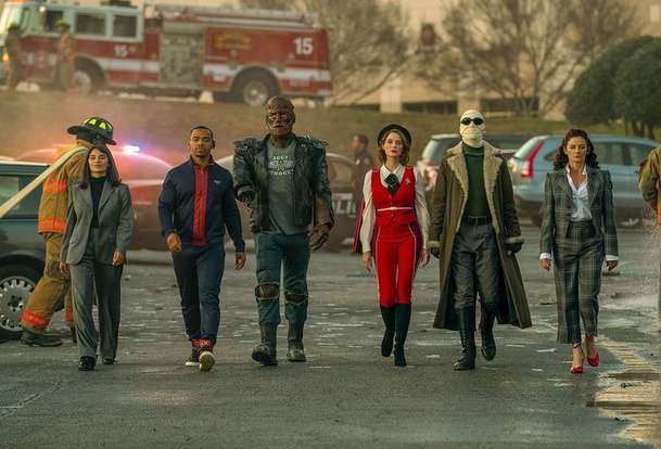 Doom Patrol: Závěrečné epizody ujeté komiksovky jsou tady | Fandíme serialům