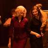 Eileen: Hathaway a McKenzie v thrilleru plném posedlosti | Fandíme filmu