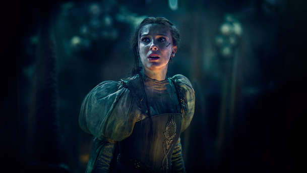 Mladá dáma: Fantasy souboj princezny s drakem v traileru | Fandíme filmu