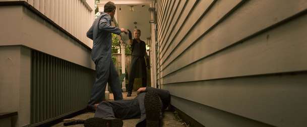 Fast Charlie: Pierce Brosnan likviduje protivníky v akčním traileru | Fandíme filmu