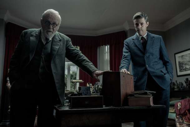 Freud's Last Session: Anthony Hopkins jako slavný psychoanalytik | Fandíme filmu