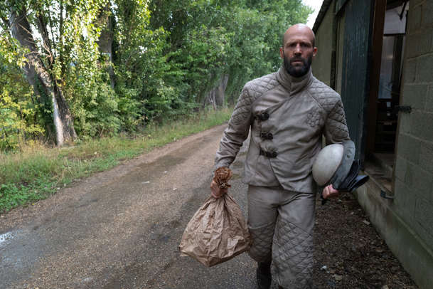 The Beekeeper: Jason Statham vytříská zástup pohůnků v nové upoutávce | Fandíme filmu