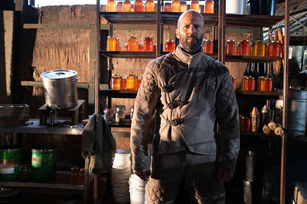 The Beekeeper: Jason Statham vytříská zástup pohůnků v nové upoutávce | Fandíme filmu