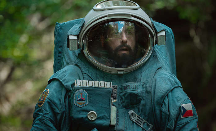 Kosmonaut z Čech: Adam Sandler pro roli studoval českou povahu | Fandíme filmu