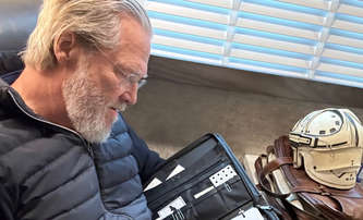 Tron: Ares – Jeff Bridges se vrací mezi myslící stroje | Fandíme filmu
