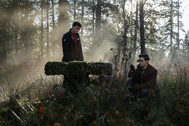Mrtví mladí detektivové: Netflix přinesl nový seriál ze světa Sandmana | Fandíme serialům