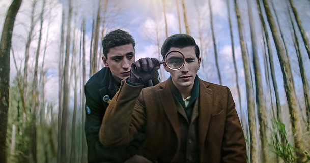 Mrtví mladí detektivové: Netflix přinesl nový seriál ze světa Sandmana | Fandíme serialům