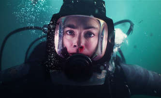 Žraloci v Paříži: Pokračování má režiséra a může se točit | Fandíme filmu