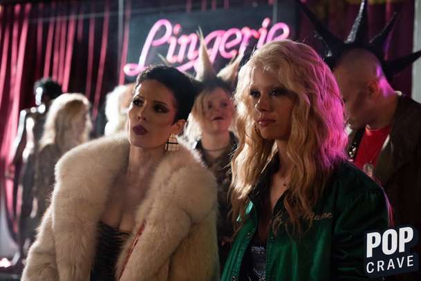 MaXXXine uvede v Česku sám režisér, je tu nová upoutávka | Fandíme filmu
