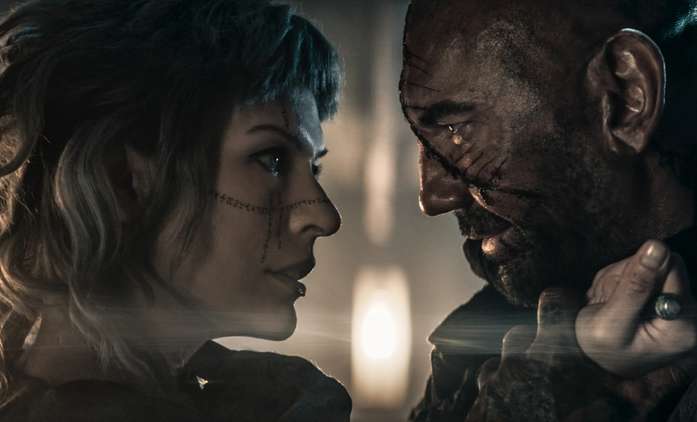 Čarodějnice a lovec: První kratičký teaser nové fantasy akce | Fandíme filmu