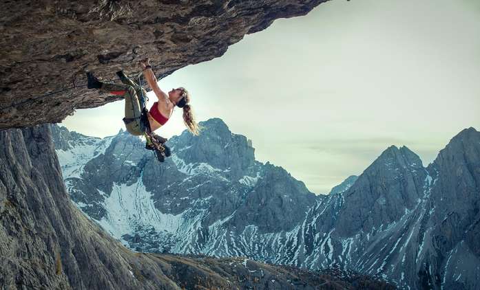 Cliffhanger: Remake jsme ještě ani neviděli a už se chystá pokračování | Fandíme filmu