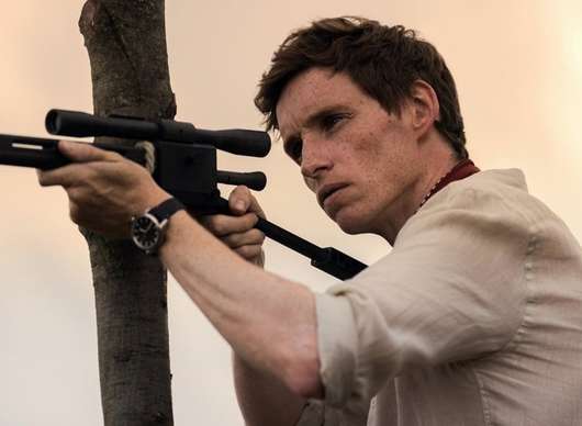 Star One: Miles Teller a Eddie Redmayne jako agenti CIA | Fandíme filmu