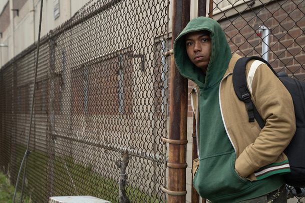 Šílenství: Netflix sází napínavý paranoidní thriller | Fandíme serialům
