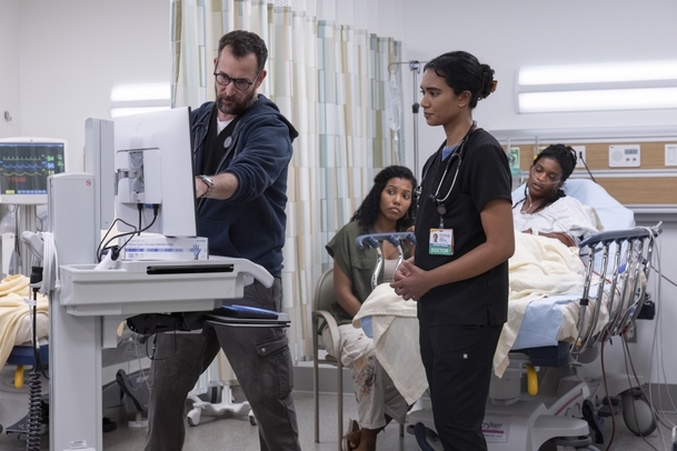 Urgent: Noah Wyle z Pohotovosti opět v lékařském seriálu | Fandíme serialům