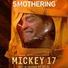 Mickey 17: Sci-fi zběsilost i v novém traileru baví svou neurvalostí | Fandíme filmu