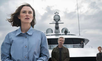 Žena z kajuty č. 10: Keira Knightley na luxusní jachtě vyšetřuje vraždu | Fandíme filmu
