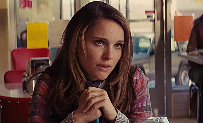 Good Sex: Natalie Portman v romantické komedii řeší milostný trojúhelník | Fandíme filmu