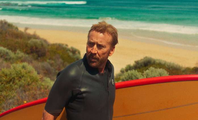 The Surfer: Cage vybuchne na šikanující uzurpátory i v českých kinech | Fandíme filmu