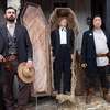Gunslingers: Nicolas Cage je v ráži v novém westernu | Fandíme filmu
