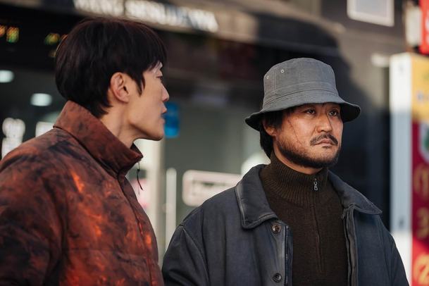 Karma: Hvězdy Hry na oliheň v novém kriminálním thrilleru od Netflixu | Fandíme serialům