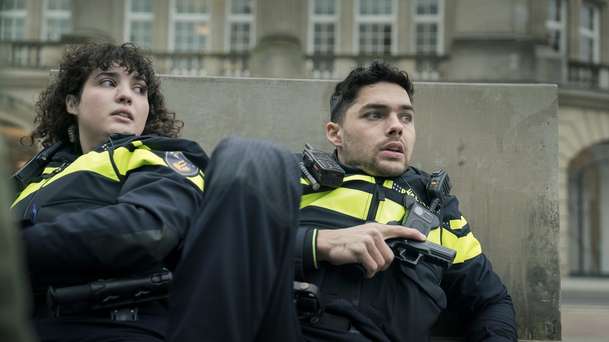 iRukojmí: Na Netflix se blíží thriller plný ohrožených rukojmí | Fandíme filmu