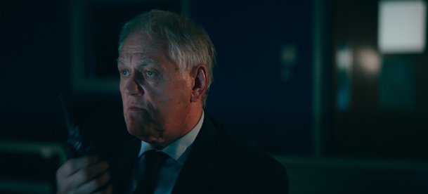 Diamantový lup: Guy Ritchie na Netflixu představil pokus o obří loupež | Fandíme serialům