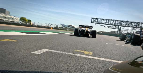 F1: Dvě nová videa přibližují práci Brada Pitta a inovativních kamer | Fandíme filmu