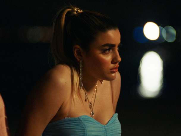 Nebroušený diamant: Mladá žena v novém snímku touží po slávě za jakoukoliv cenu | Fandíme filmu