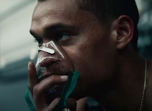 Je to ON: Sportovní nesmrtelnosti dosáhnete jen prolitím krve na oltář šílenství | Fandíme filmu