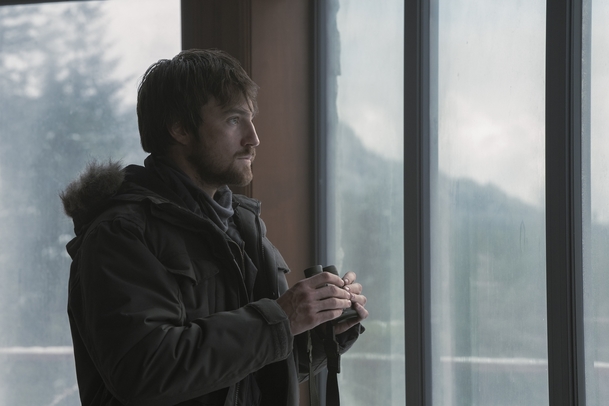 The Last of Us 2: Tvůrci vysvětlují rozdíly oproti herní předloze | Fandíme serialům
