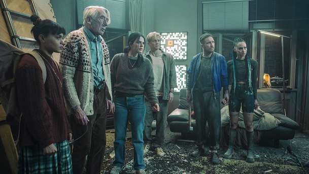Cihla: V novém thrilleru od Netflixu celý dům odřízne tajemná zeď | Fandíme filmu