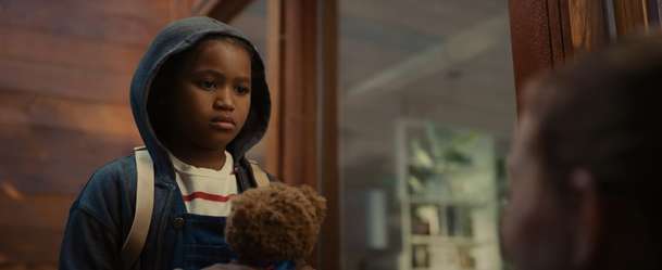 The Other: V novém hororu nahání adoptovaná sirota rodině hrůzu | Fandíme filmu