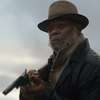 The Unholy Trinity : Pierce Brosnan a Samul L. Jackson v novém westernu - trailer | Fandíme filmu